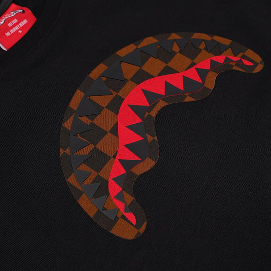 TAKEOVER THE THRONE T-SHIRT 