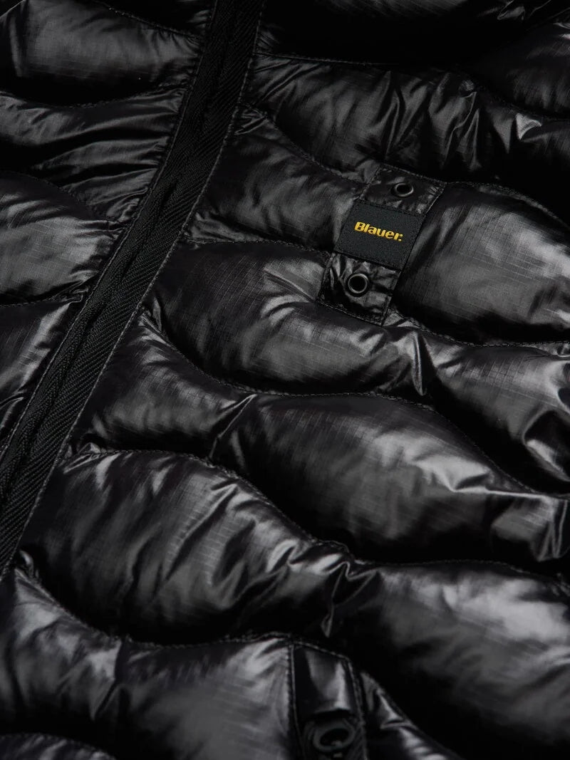 26WBLKC02271 005958/999EI BLAUER