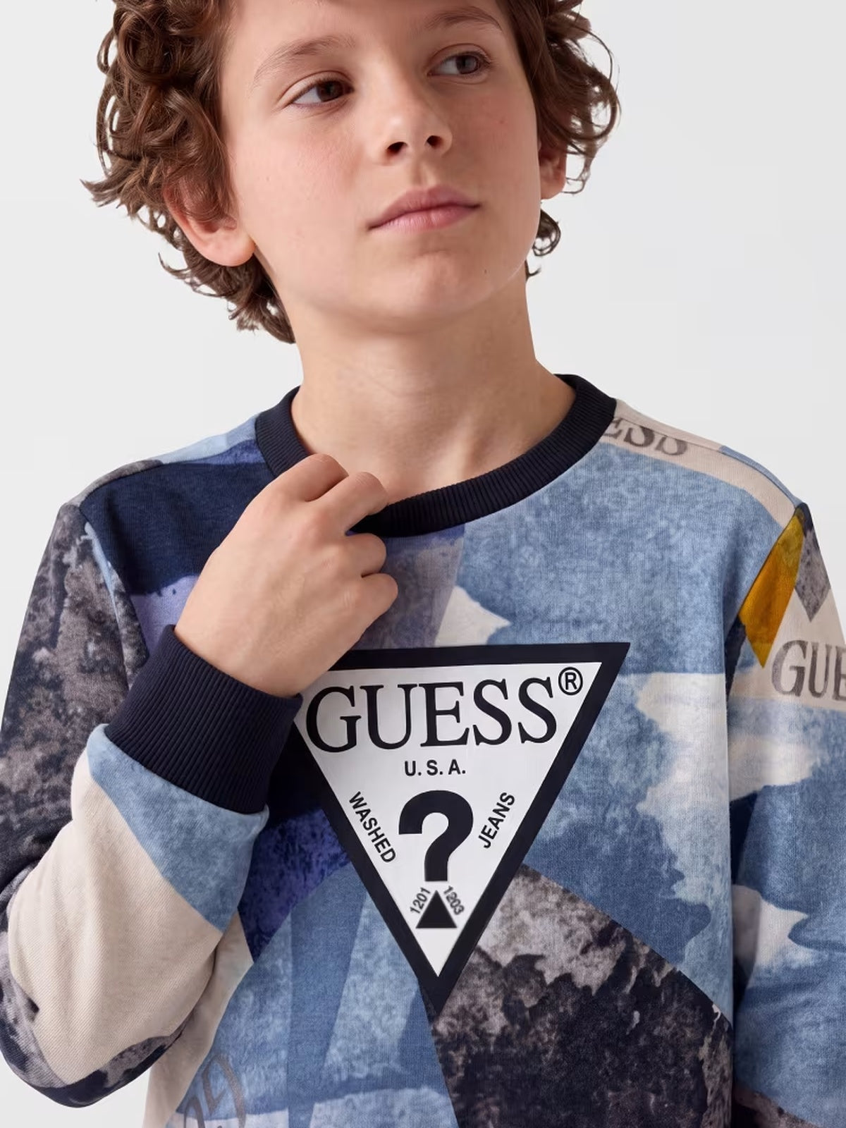 N6BQ02K6111/PMTC GUESS