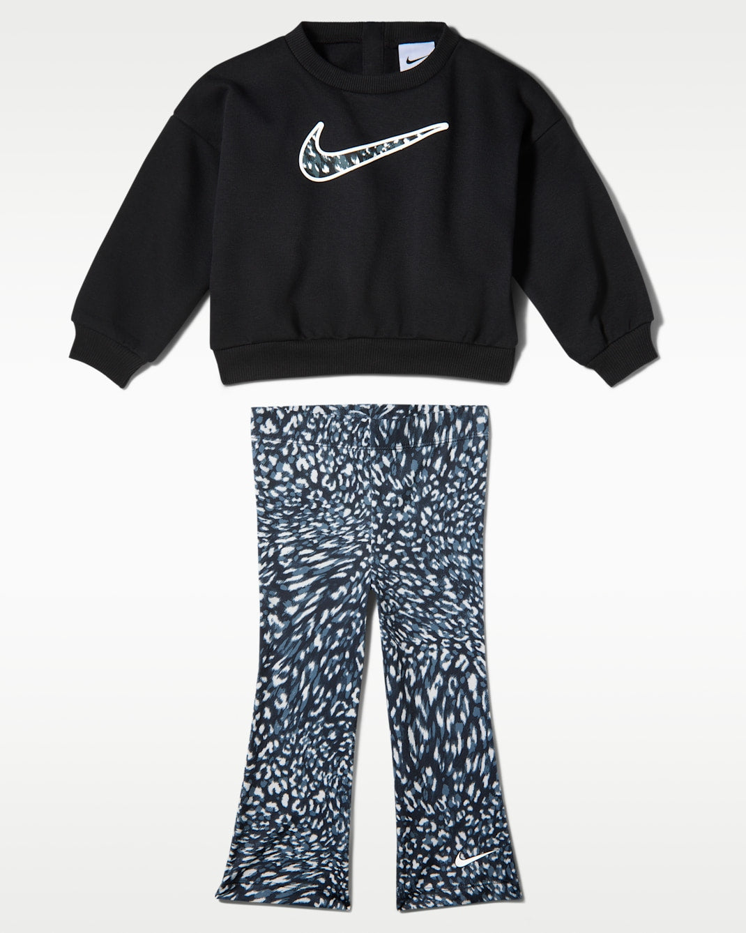 16P168/023 NIKE