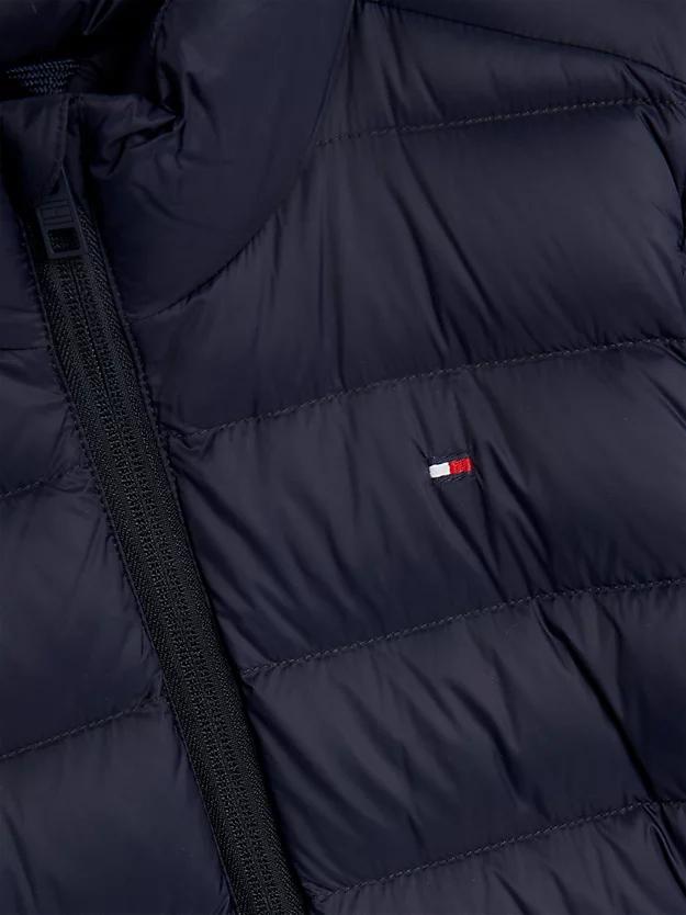 U ESSENTIAL LIGHT DOWN JACKET 