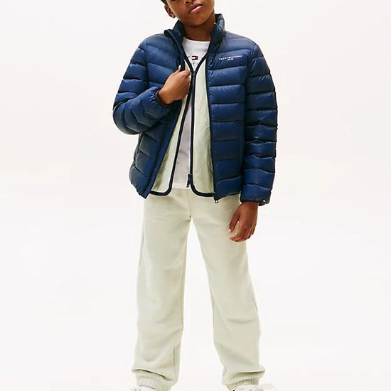 ESSENTIAL LIGHT DOWN JACKET 