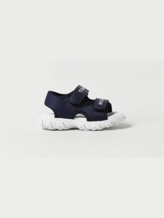 SANDAL 